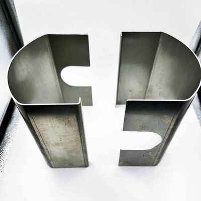 Kundengebundener Blech-Herstellungs-Laser, der Metallherstellungs-Dienstleistungen schneidet