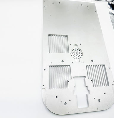 Abdeckung Aluminiumlegierungs-Rückseite CNC maschineller Bearbeitung, die Oxidations-one-stop Service sandstrahlt