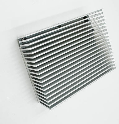 Teil-Aluminiumkühlkörper CNC Bearbeitungsmetallfür photo-voltaischen Inverter