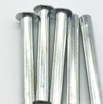 Halb Höhlen-ovales Haupteisen-Niet-Metallsimplex-industrielle weiße galvanisierte Niete