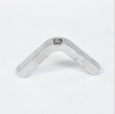 Aluminiumpräzisions-Casting-Service/Würfel Gussaluminium-Komponenten für Telefon-Aufladungsstand