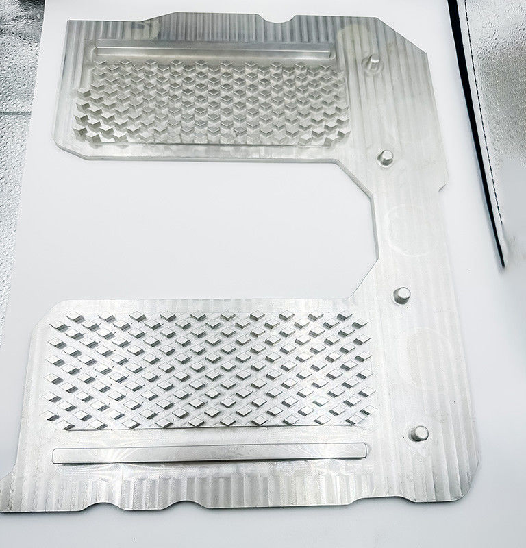 Grundplatte CNC-maschinell bearbeitende Aluminiumlaptops, Laptopbasis der Aluminiumlegierung Laptopkühlkörperventilator hoher Leistung super ruhige